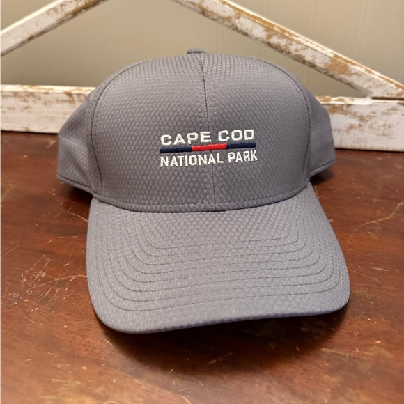Ouray Cape Cod National Park Gray Hat NWT - Picture 1 of 7